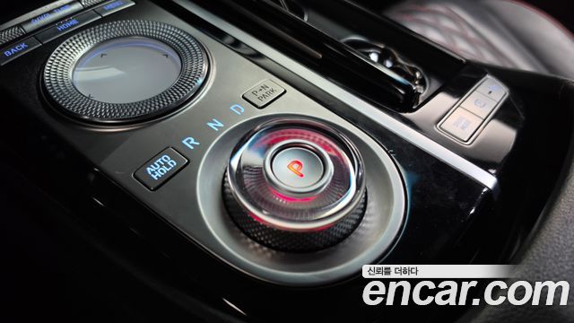 Genesis G80 2022 — photo 12