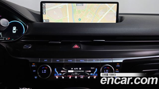 Genesis G80 2022 — photo 19