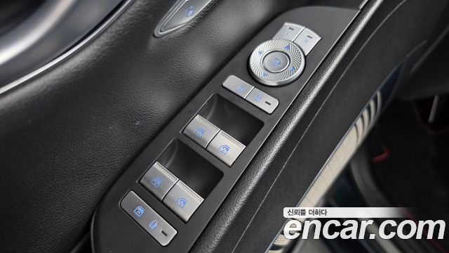 Genesis G80 2022 — photo 29