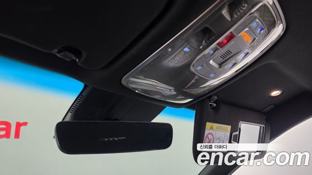 Genesis G80 2022 — photo 31