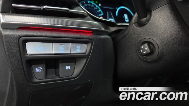 Genesis G80 2022 — photo 32