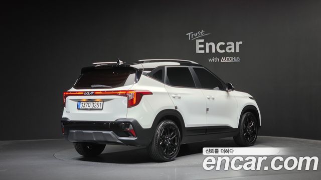 Kia Seltos 2023 — photo 2