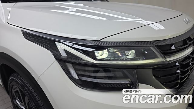Kia Seltos 2023 — photo 8