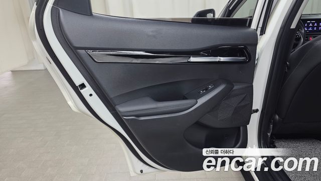 Kia Seltos 2023 — photo 15