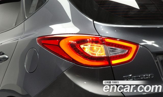 Hyundai Tucson 2014 — photo 9