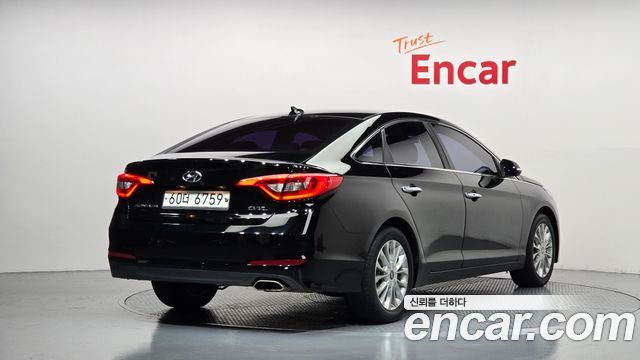 Hyundai Sonata 2015 — photo 2
