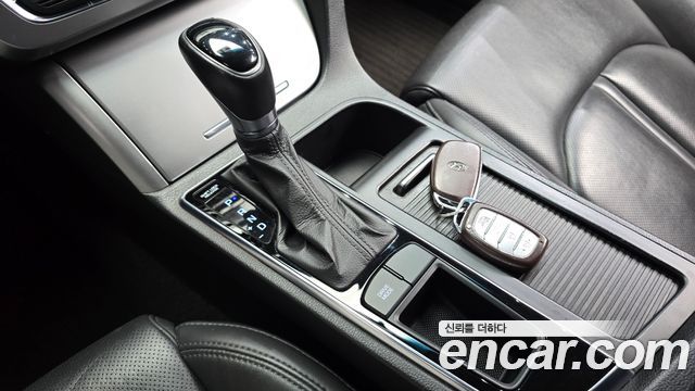 Hyundai Sonata 2015 — photo 9