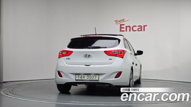 Hyundai i30 2012 — photo 4