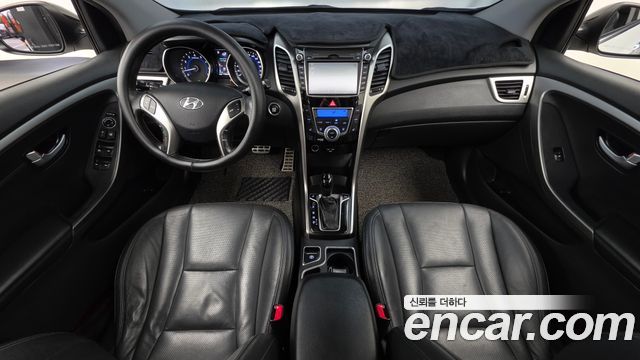 Hyundai i30 2012 — photo 10