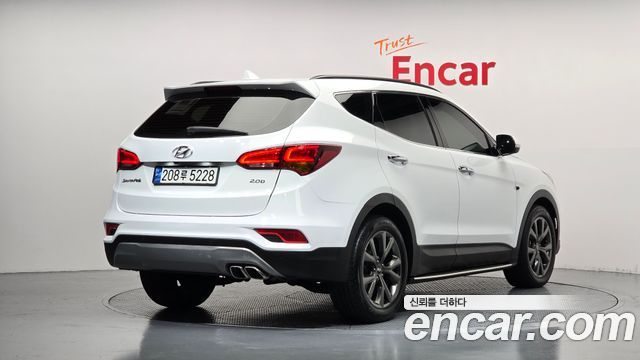 Hyundai Santafe 2018 — photo 2