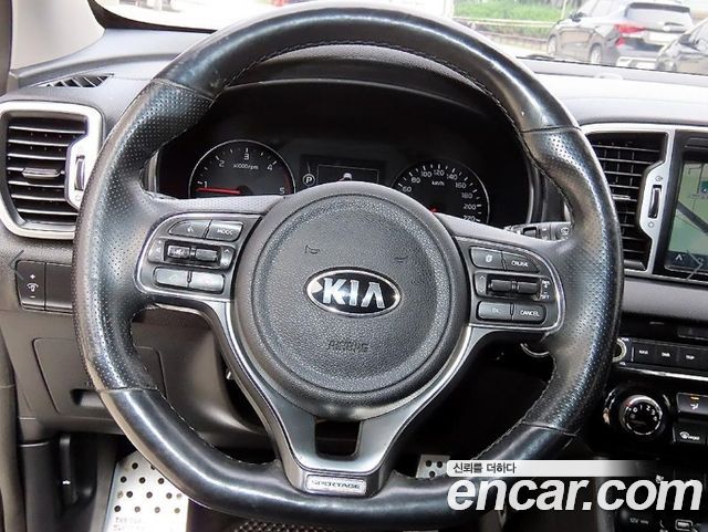 Kia Sportage 2016 — photo 8