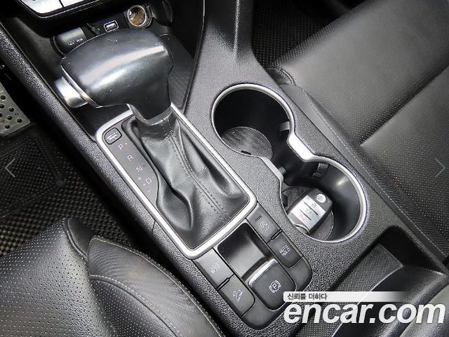 Kia Sportage 2016 — photo 10