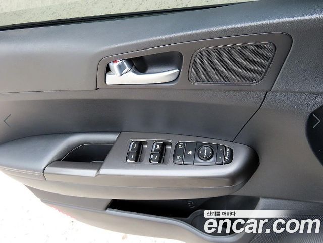 Kia Sportage 2016 — photo 11