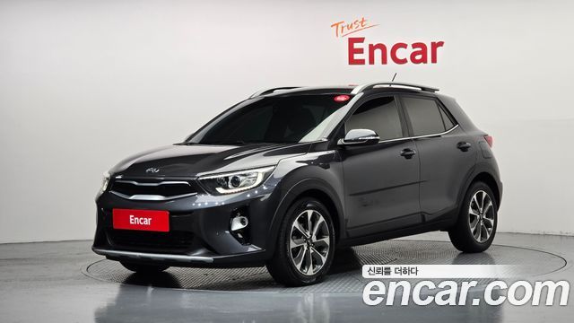 Kia Stonic 2018 — photo 1