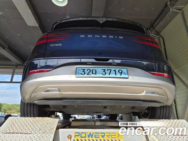 Genesis GV60 2022 — photo 2