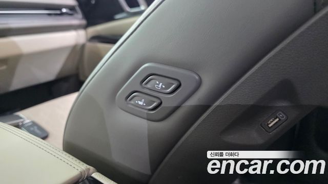 Kia Canival 2023 — photo 29