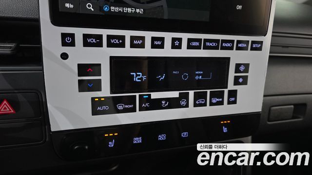 Hyundai Staria 2024 — photo 27