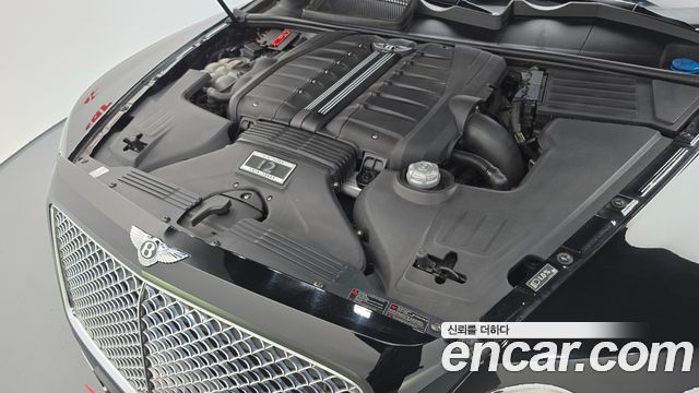 Bentley Bentayga 2018 — photo 6