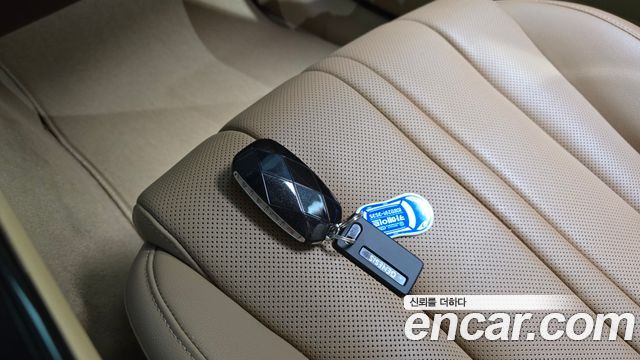 Genesis G80 2025 — photo 23