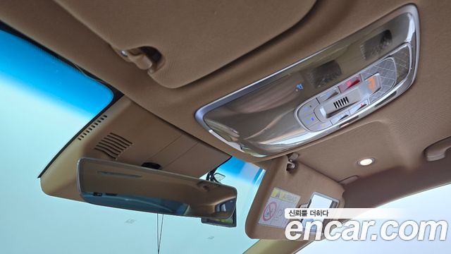 Genesis G80 2025 — photo 28