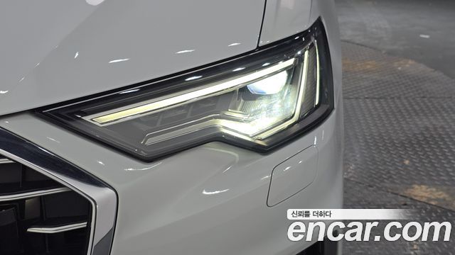 Audi A6 2021 — photo 8
