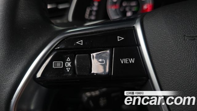 Audi A6 2021 — photo 30