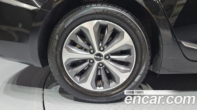 Kia K8 2024 — photo 5