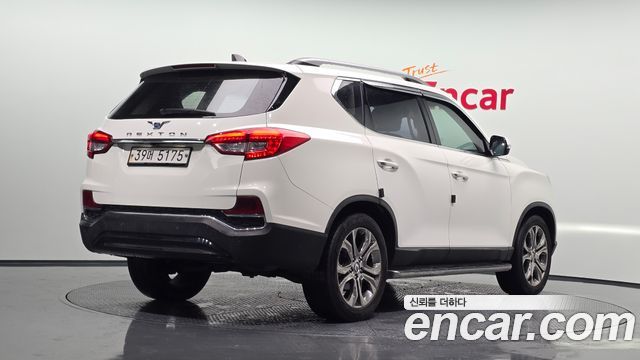 KG Mobility Rexton 2018 — photo 2