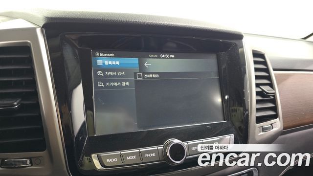 KG Mobility Rexton 2018 — photo 22