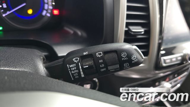KG Mobility Rexton 2018 — photo 26