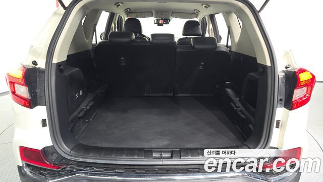 KG Mobility Rexton 2018 — photo 32