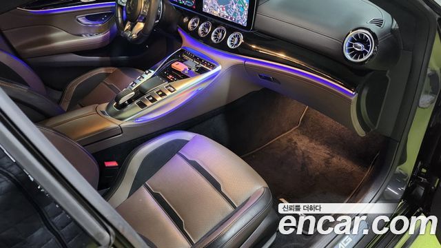 Mercedes-Benz AMG GT 2021 — photo 11