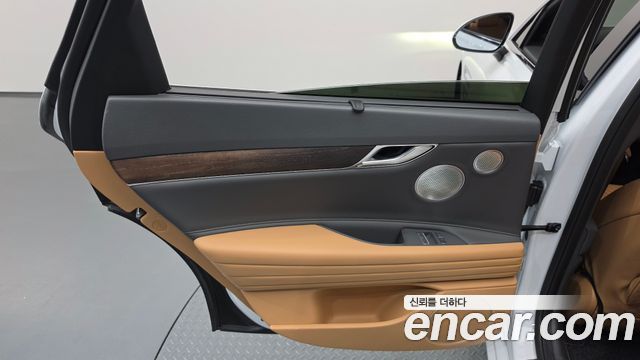 Genesis G80 2024 — photo 15