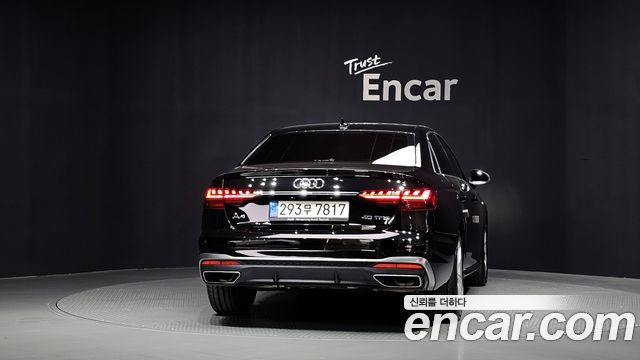 Audi A4 2021 — photo 4