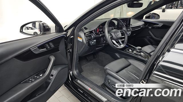 Audi A4 2021 — photo 10