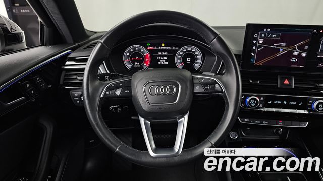 Audi A4 2021 — photo 13
