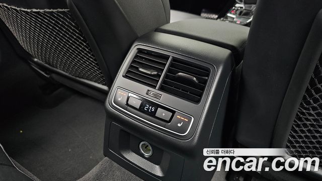 Audi A4 2021 — photo 19