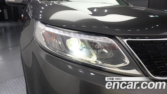 Kia Sorento 2013 — photo 8