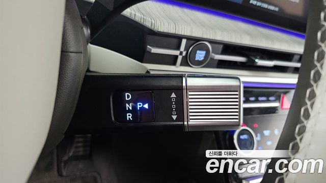 Hyundai Santafe 2024 — photo 12