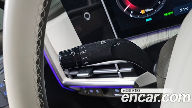 Hyundai Santafe 2024 — photo 31
