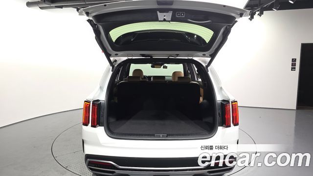 Kia Sorento 2022 — photo 26