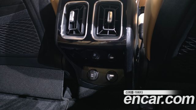 Kia Sorento 2022 — photo 33