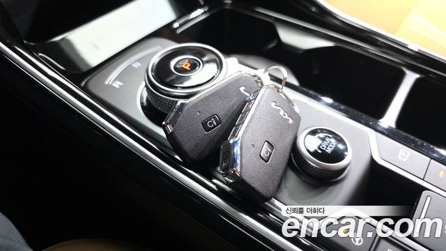 Kia Sorento 2022 — photo 38