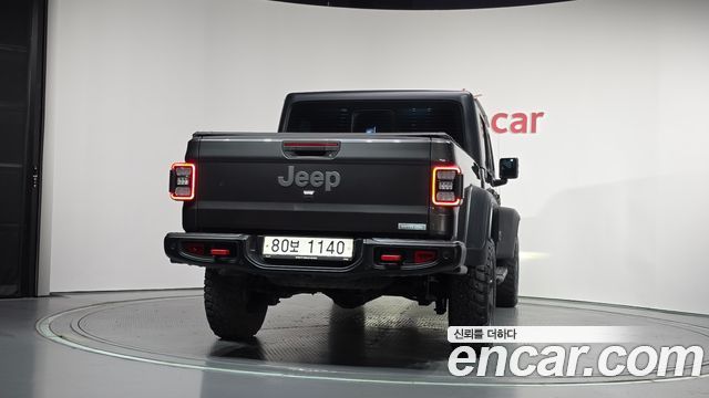 Jeep Gladiator 2021 — photo 4