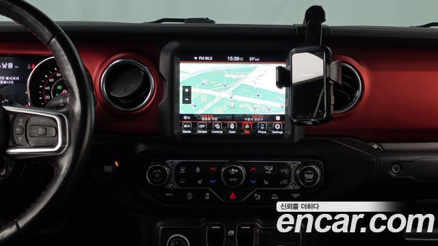 Jeep Gladiator 2021 — photo 20