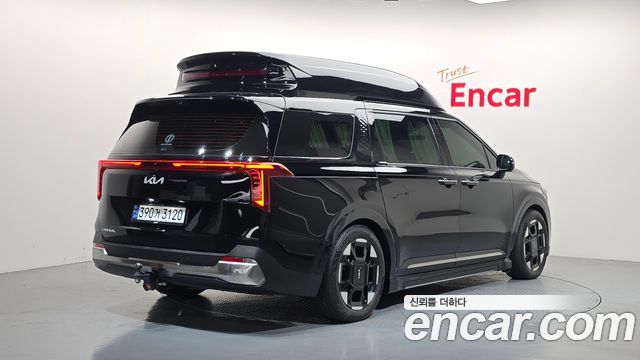 Kia Canival 2024 — photo 2