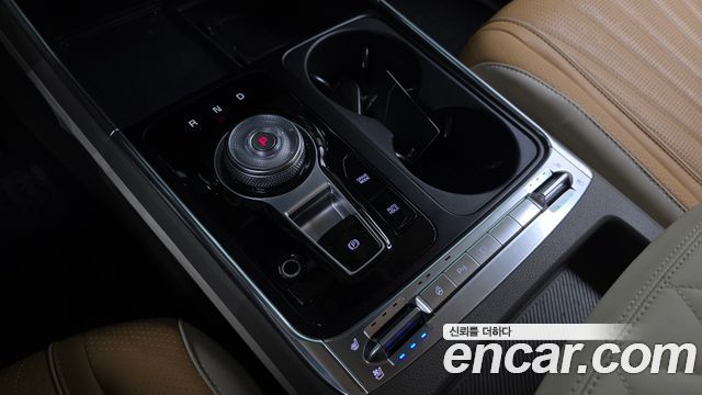 Kia Canival 2024 — photo 12