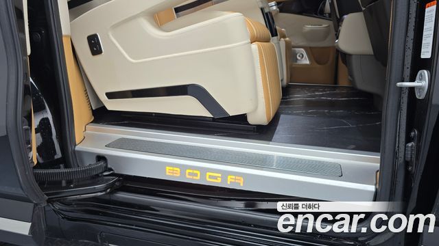 Kia Canival 2024 — photo 23