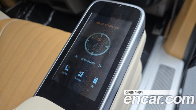 Kia Canival 2024 — photo 28