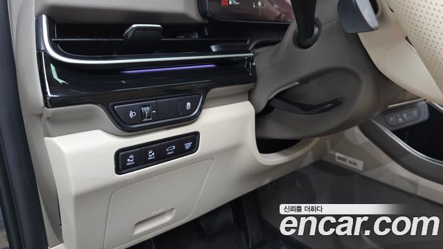 Kia Canival 2024 — photo 30